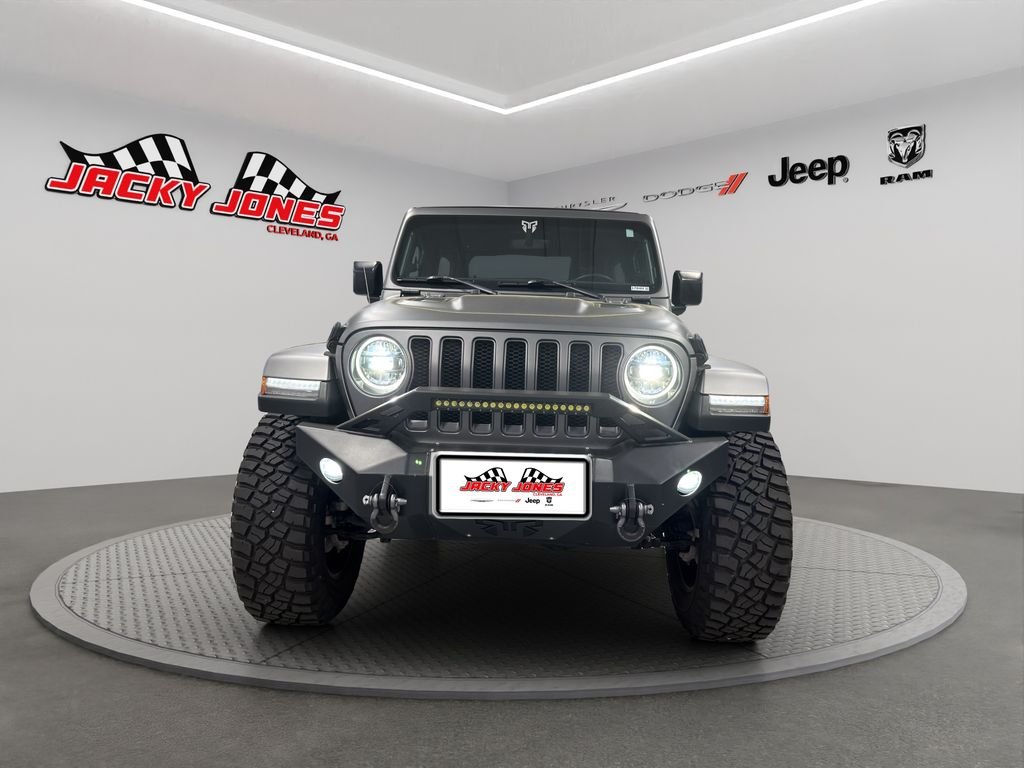 Used 2023 Bright White Clearcoat Jeep Sahara image 13