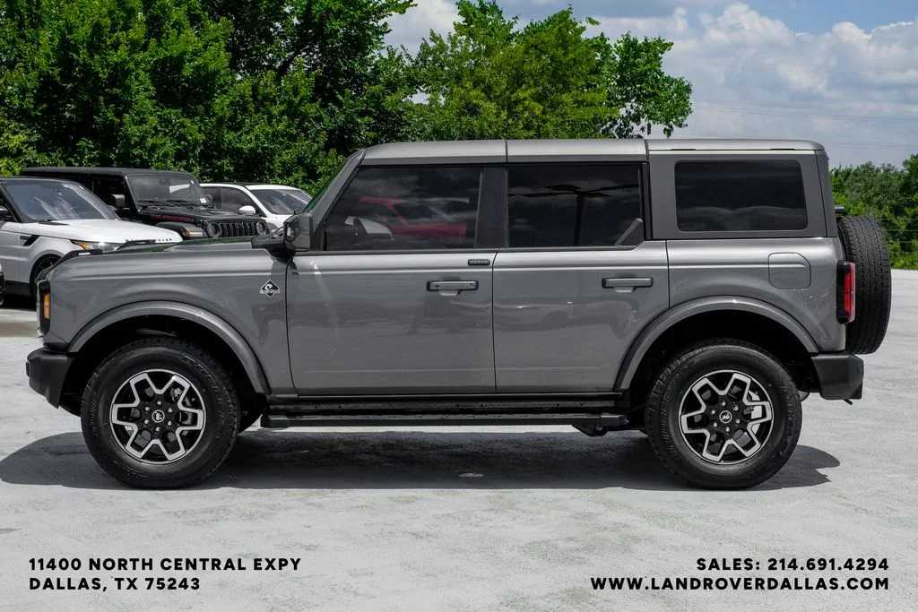 Used 2024 Gray Metallic Ford Outer Banks image 13