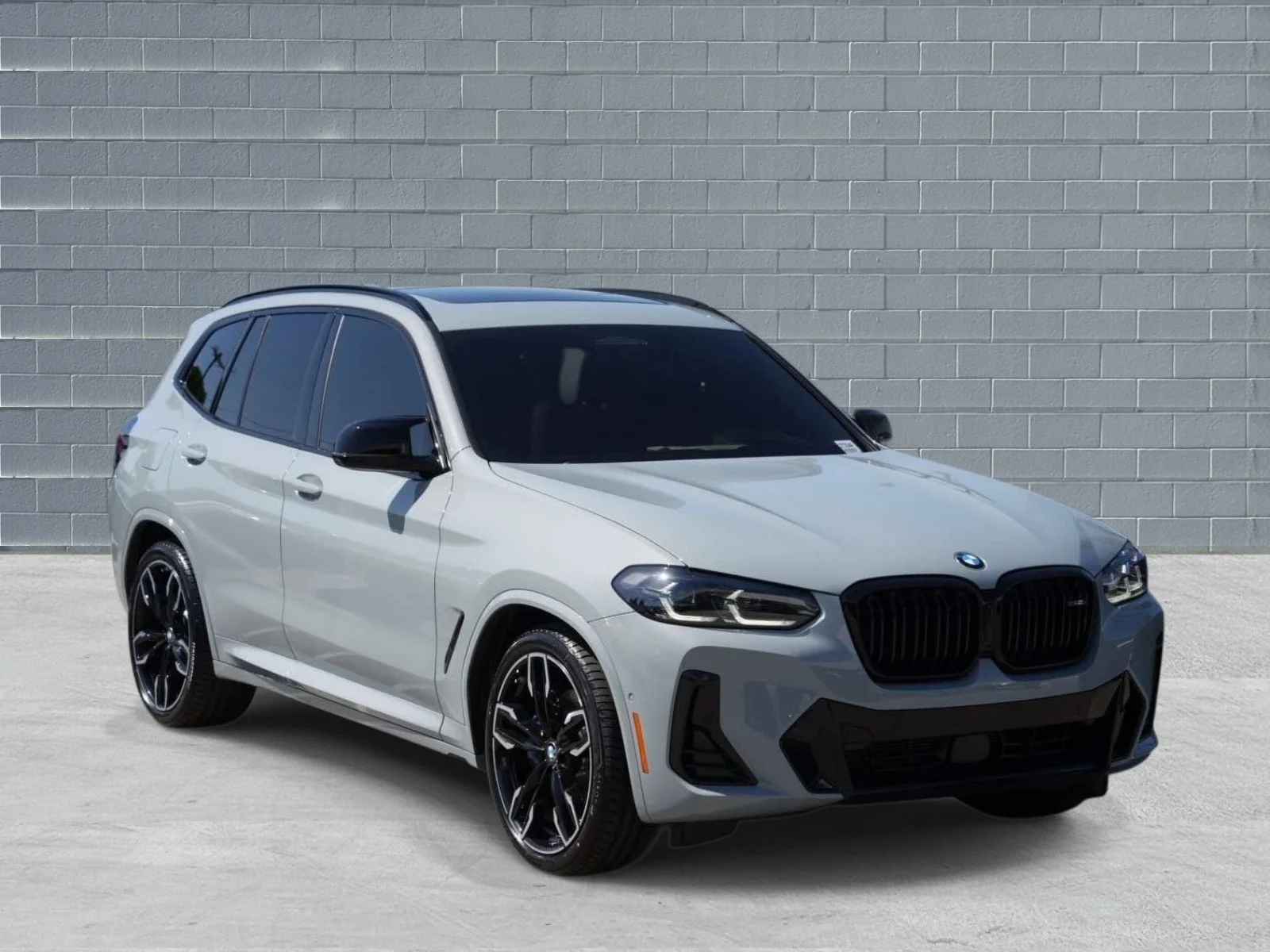 2024 BMW X3 M40i's photo