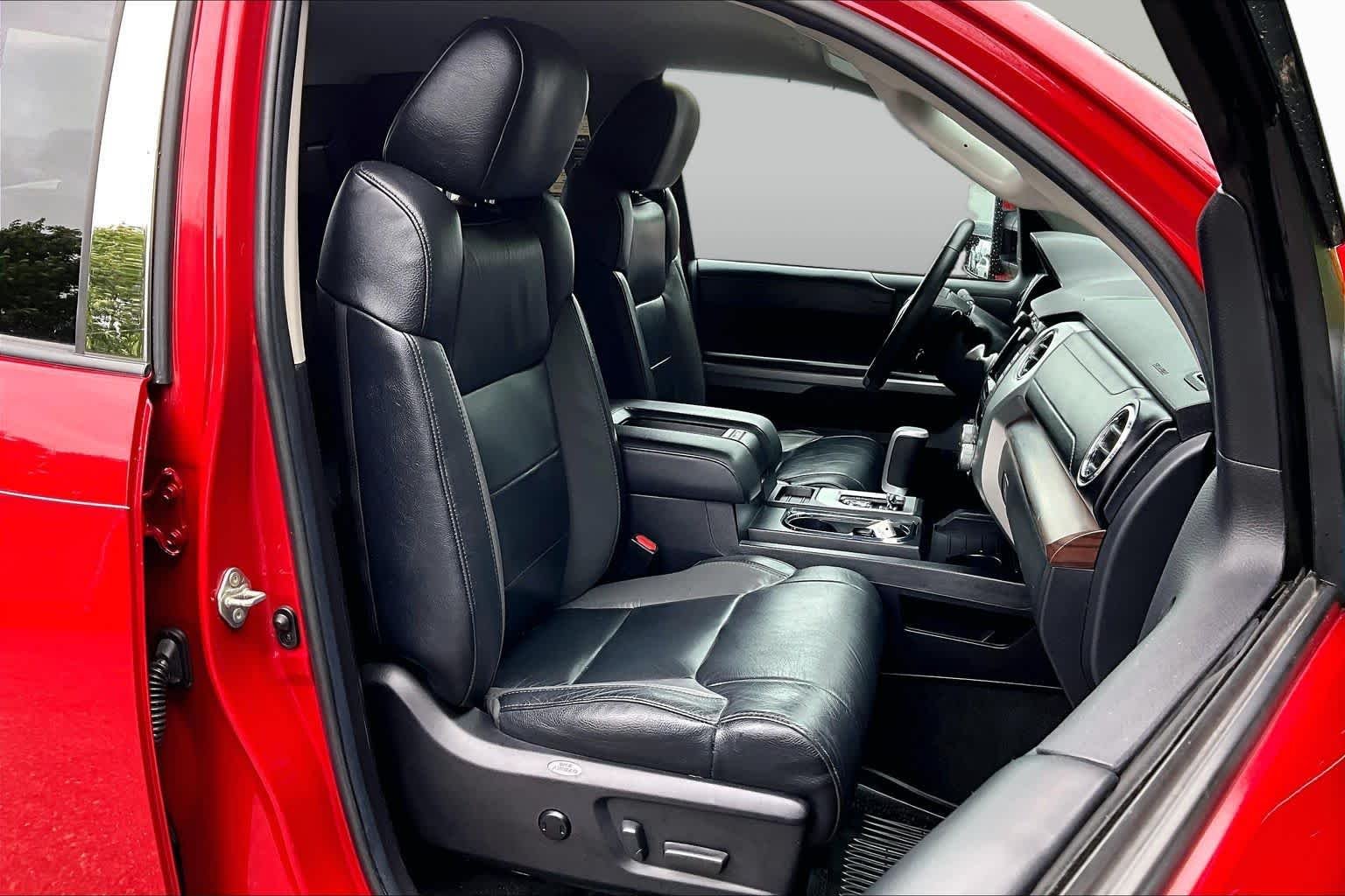 Used 2020 Barcelona Red Metallic Toyota Limited image 8