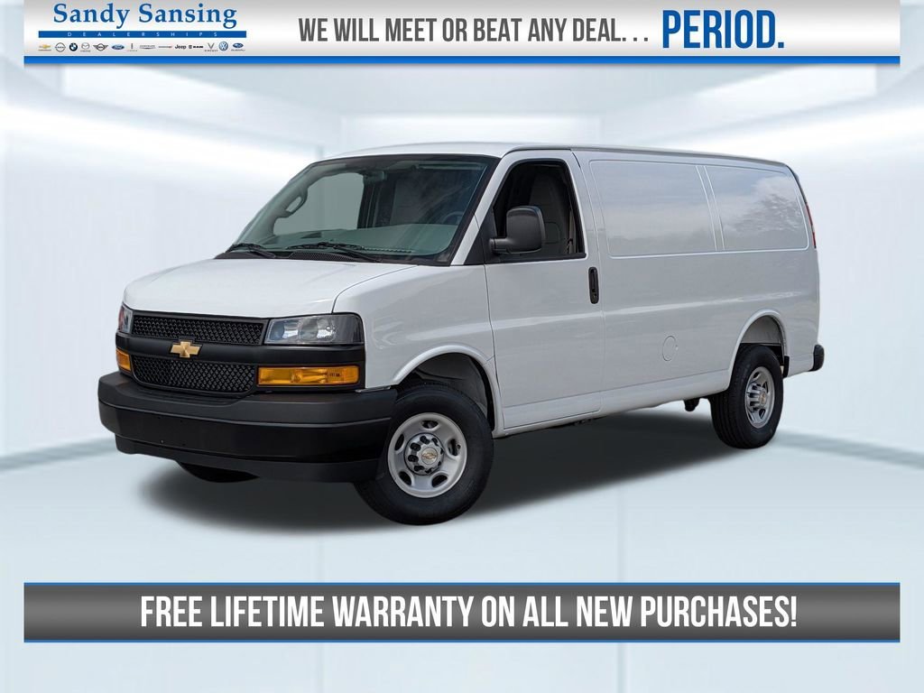 2026 Chevrolet Express 2500 Work Van HD's photo