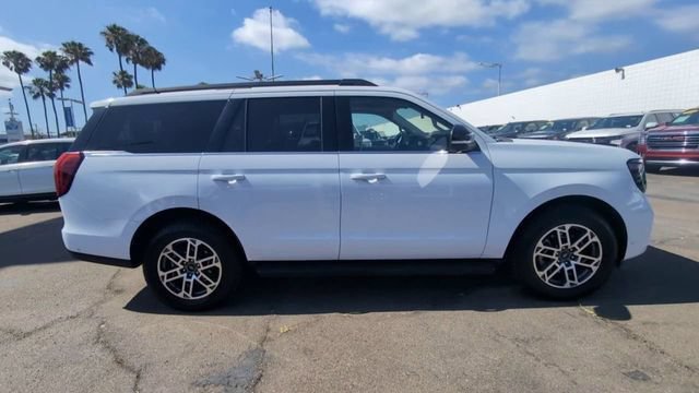 Used 2025 White Ford Active image 9