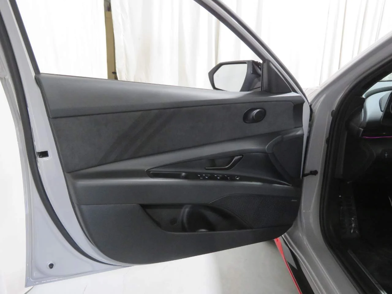 Used 2026 Cyber Gray Metallic Hyundai  image 17