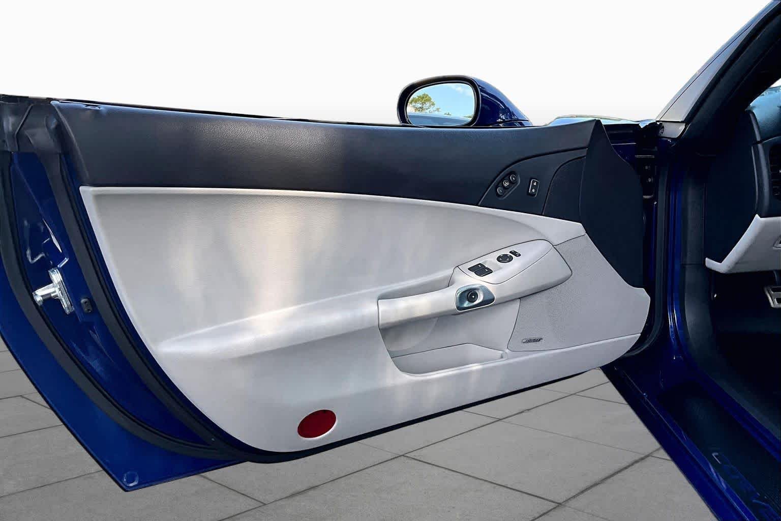 Used 2007 LeMans Blue Metallic Chevrolet  image 20