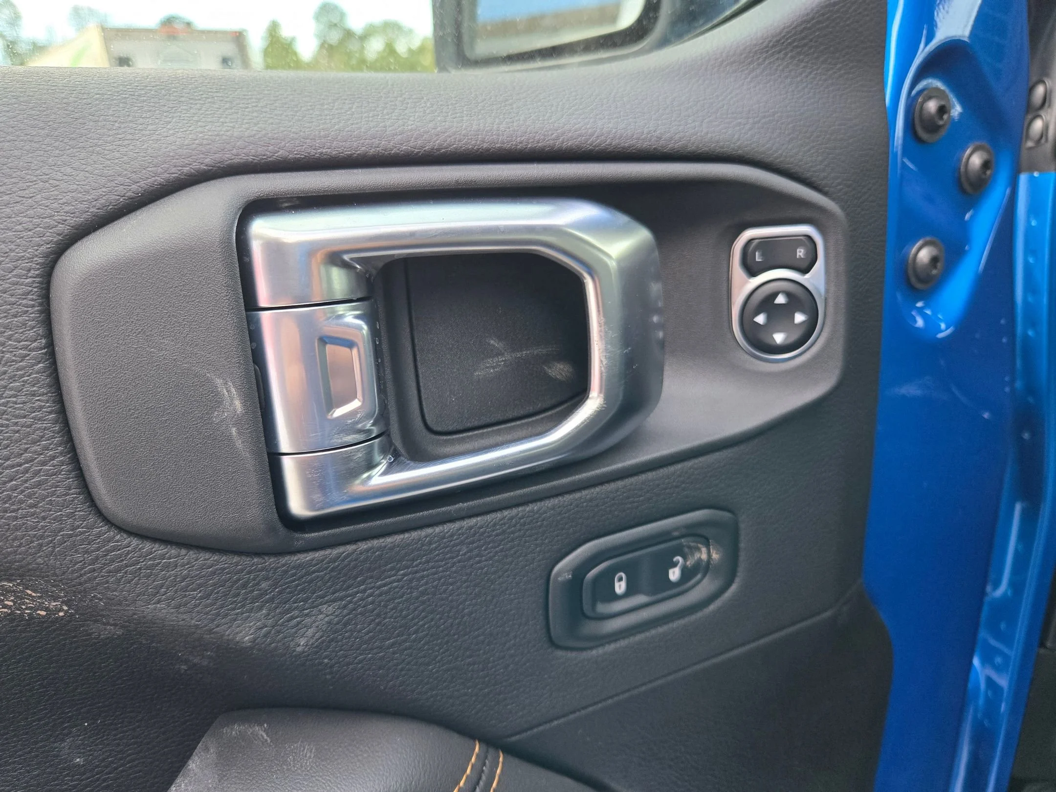 New 2026 Hydro Blue Pearlcoat Jeep Sahara image 20