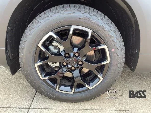 New 2026 Jet Black Mica Mazda 2.5 Turbo Meridian Edition AWD image 7