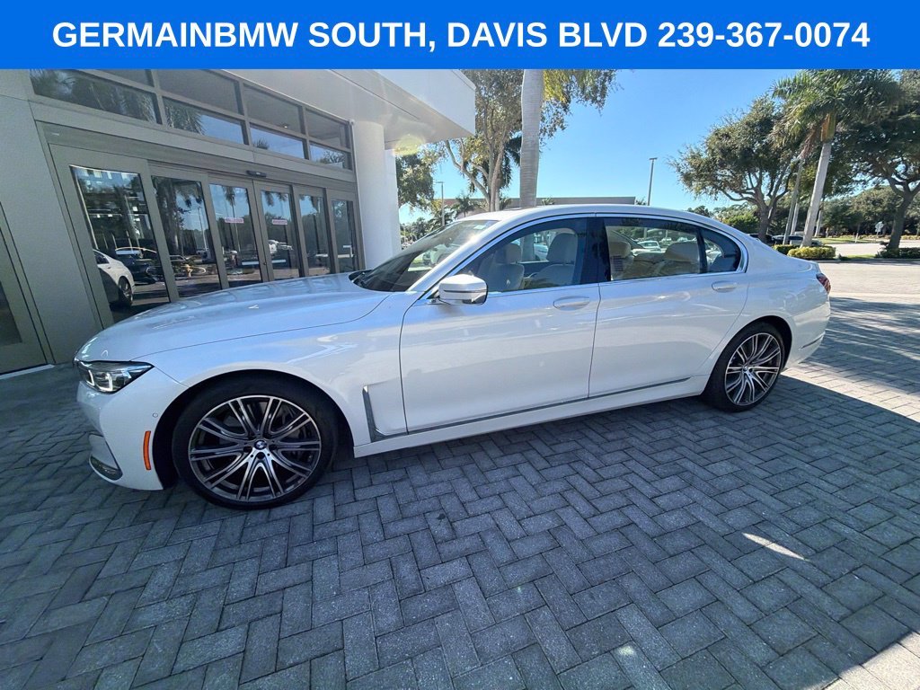 Used 2022 Mineral White Metallic BMW 750i xDrive image 4