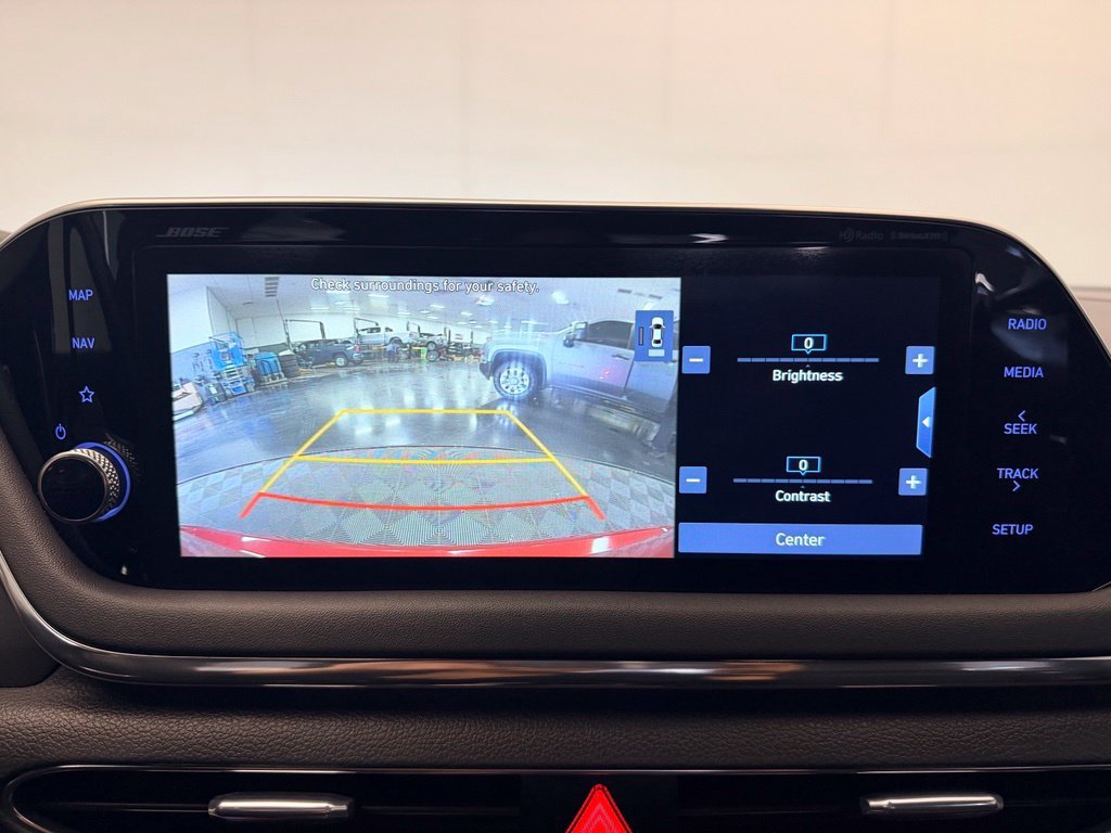 Used 2020 Red Hyundai SEL Plus image 24