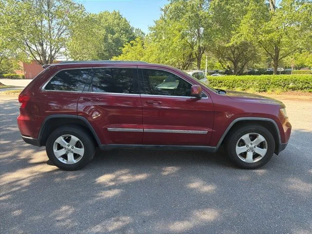 Used 2012 Red Jeep Laredo image 6