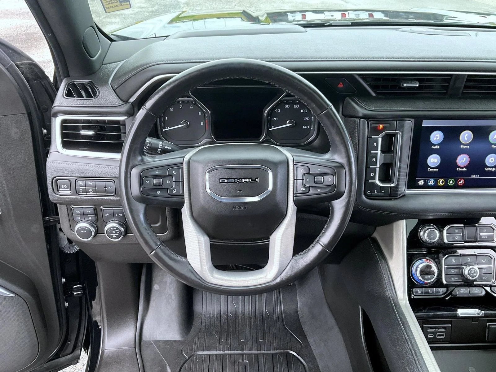 Used 2021 Black GMC Denali image 11