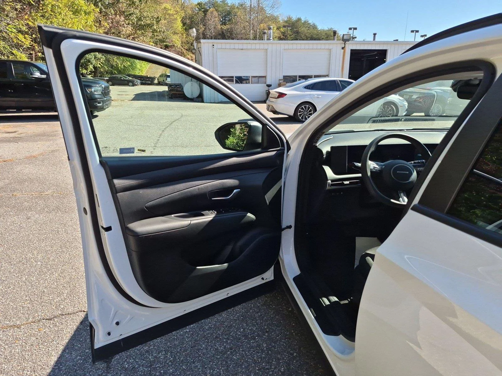 Used 2025 Serenity White Pearl Hyundai SEL image 14