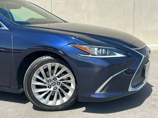 Used 2020 Nightfall Mica Lexus 350 Luxury image 2