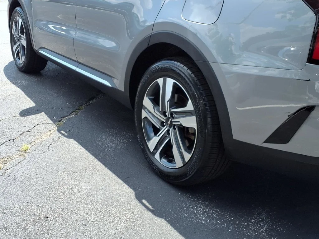 Used 2023 Steel Gray Kia SX Prestige image 20