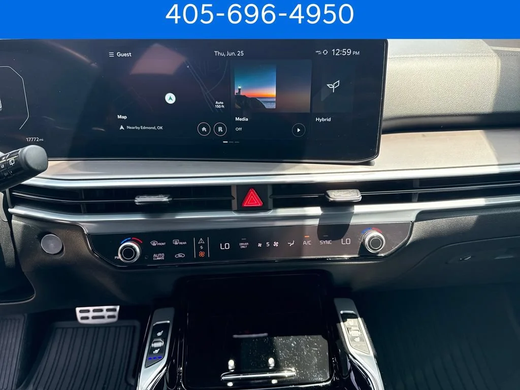 Pre-Owned 2025 Kia Sorento Hybrid SX Prestige