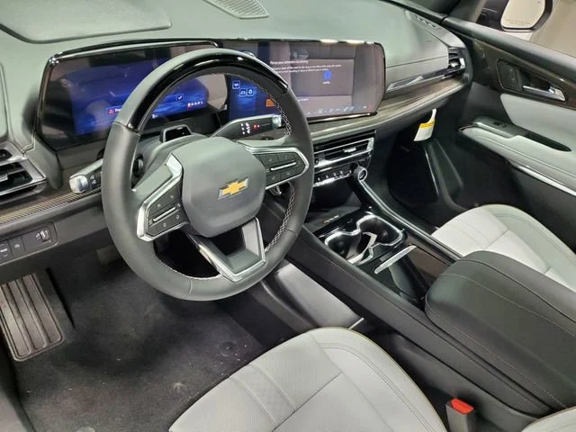 2025 Chevrolet Traverse High Country - Photo 11
