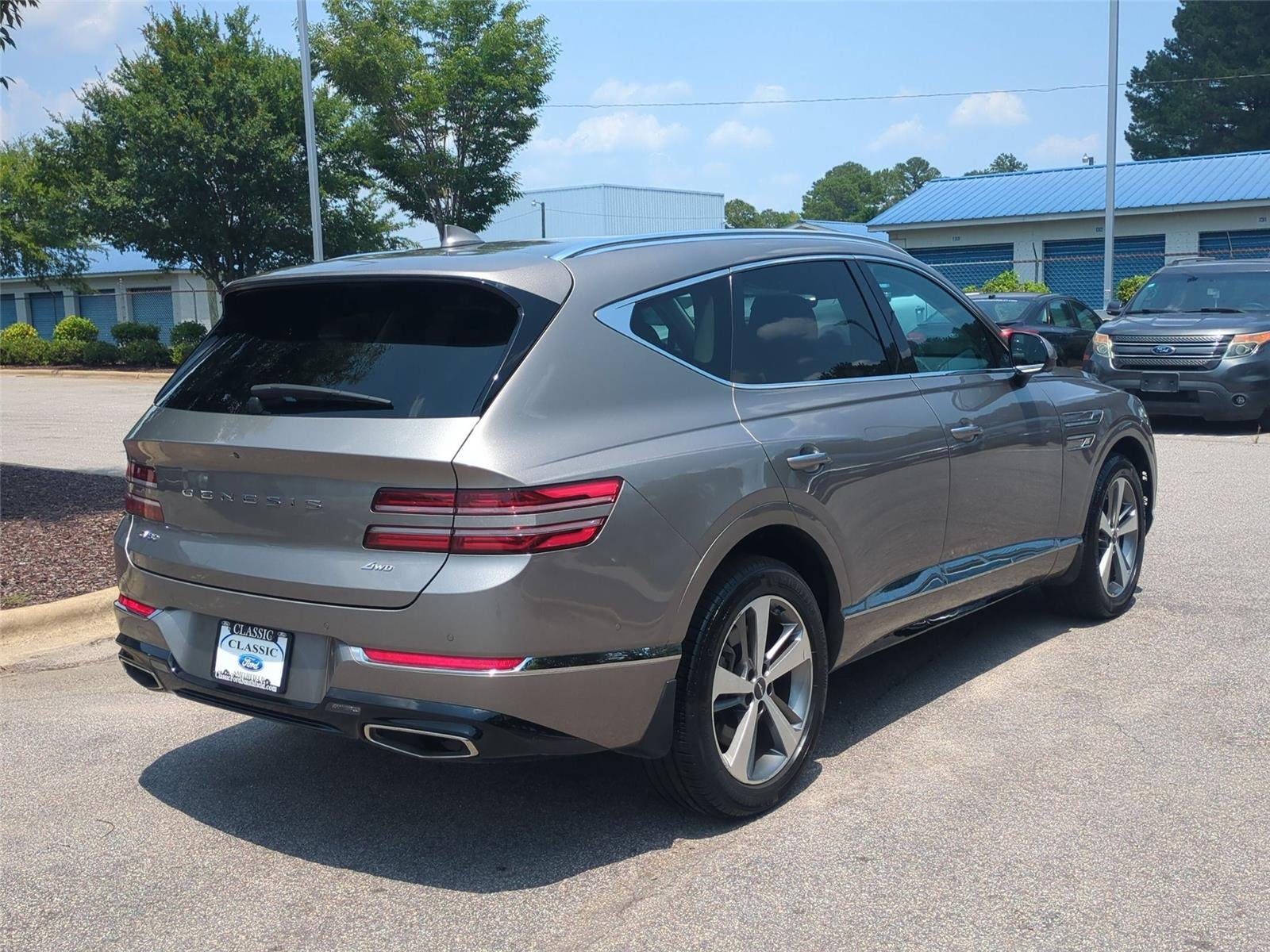 Used 2021 Gold Coast Silver Genesis  image 5