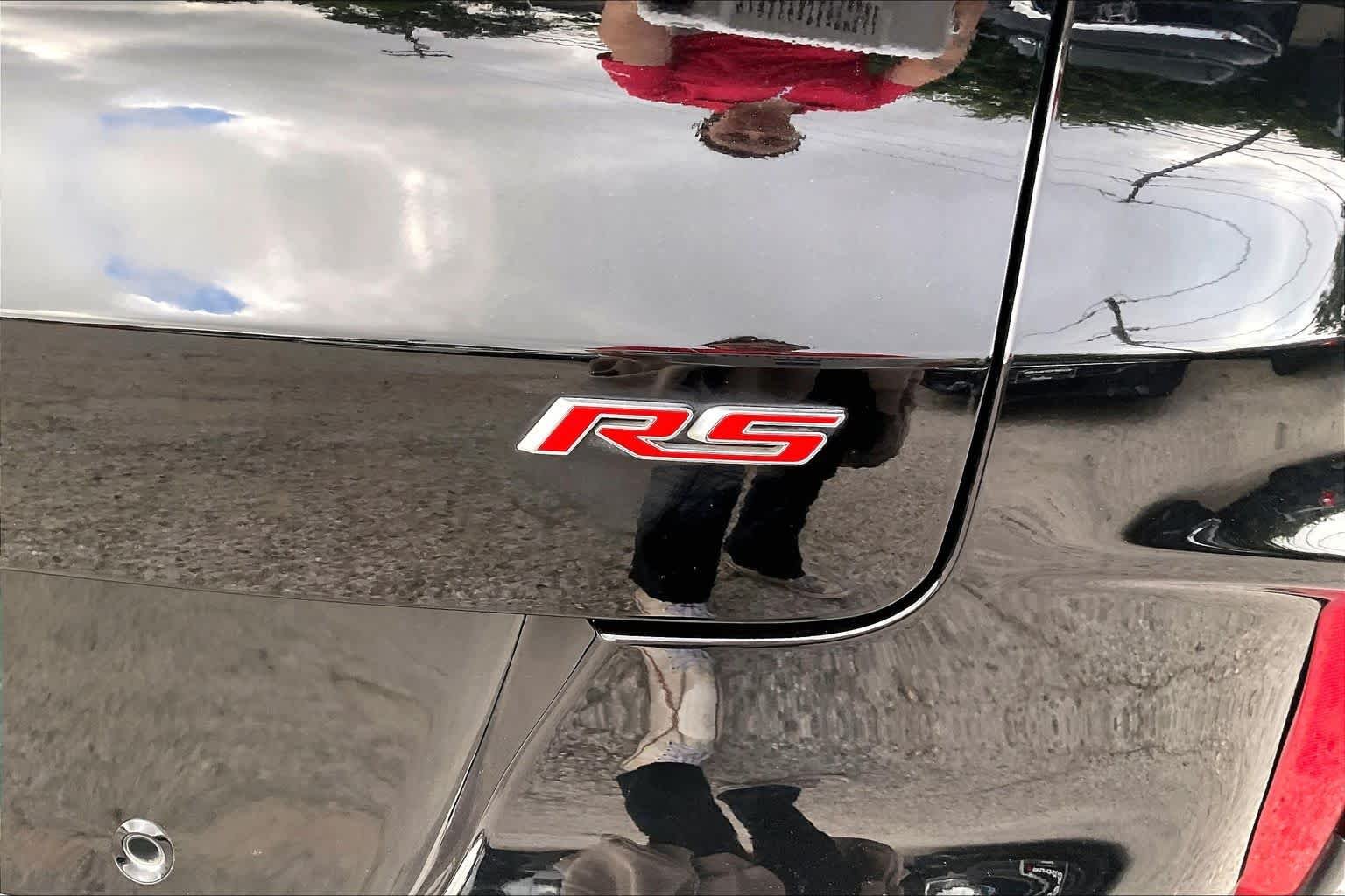 Used 2025 Mosaic Black Metallic Chevrolet RS image 10