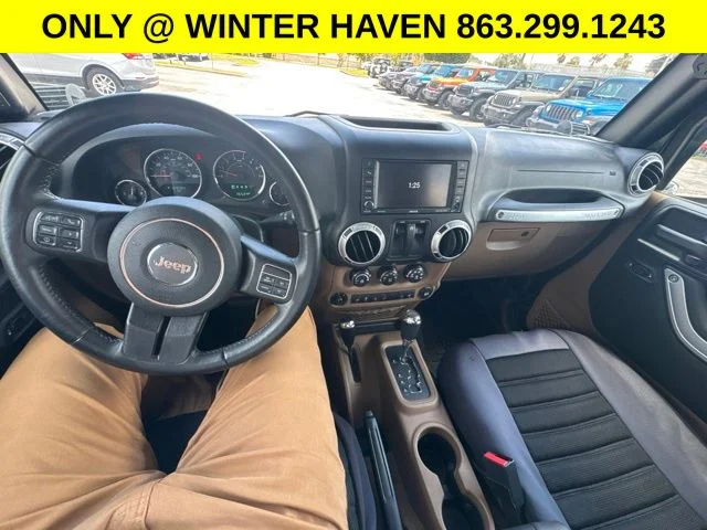 Used 2017 Black Jeep Sahara image 10