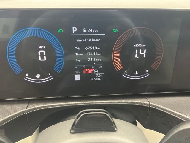 Used 2026 Black Hyundai SEL image 19