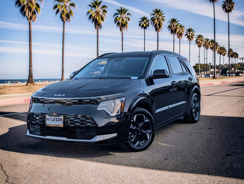 Used 2025 Kia Niro Wind with VIN KNDCR3L10S5143366 for sale in El Cajon, CA