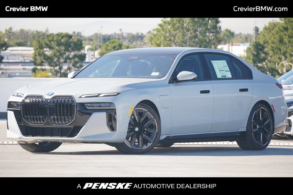 2026 BMW 7 Series 750e