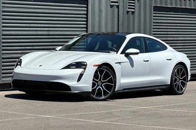 2024 Porsche Taycan 