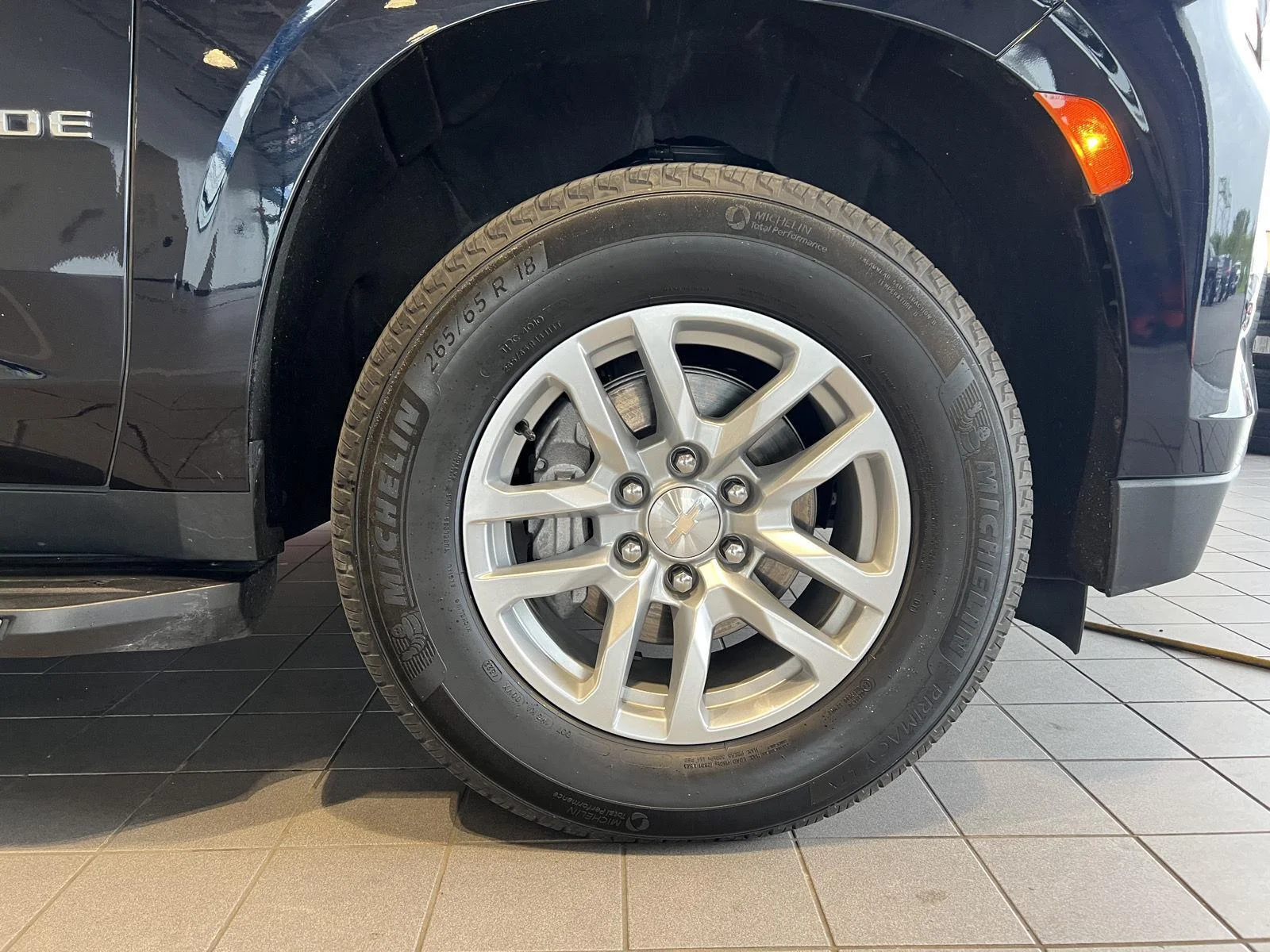 Used 2023 MIDNIGHT BLUE METALLIC Chevrolet LS image 11