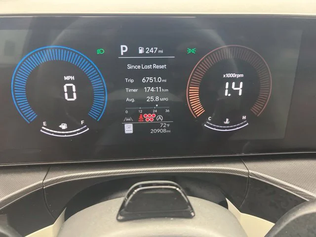 Used 2026 Black Hyundai SEL image 19