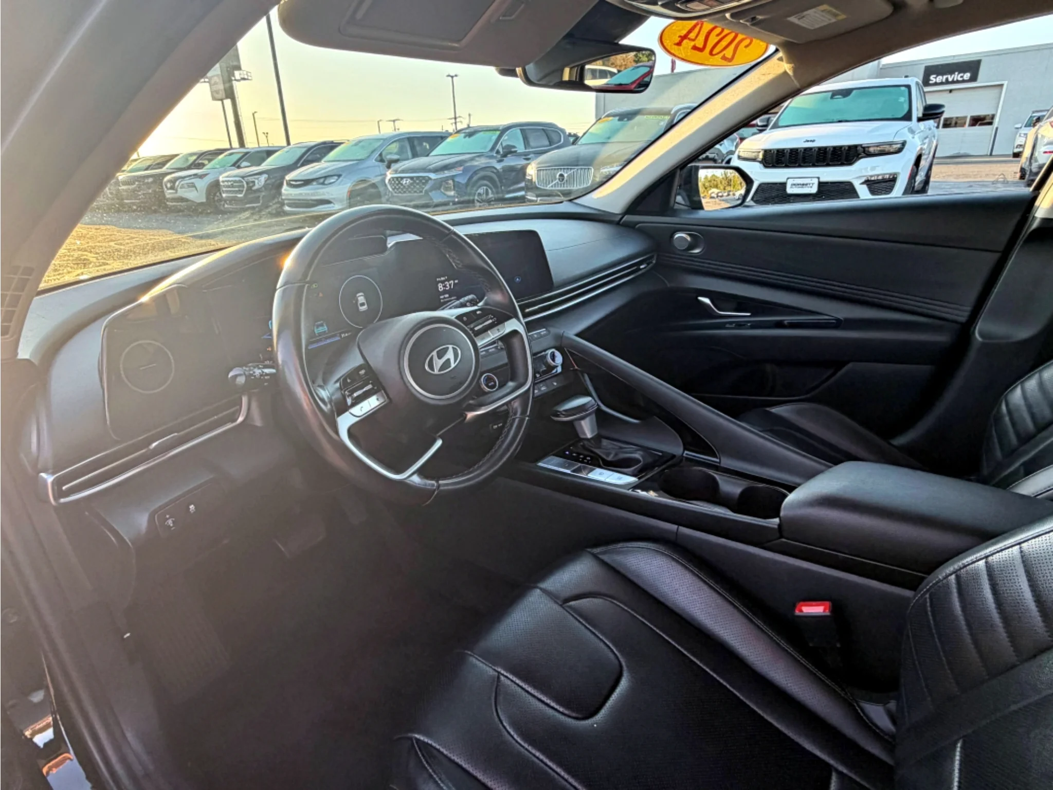 Used 2024 Abyss Black Hyundai Limited image 19