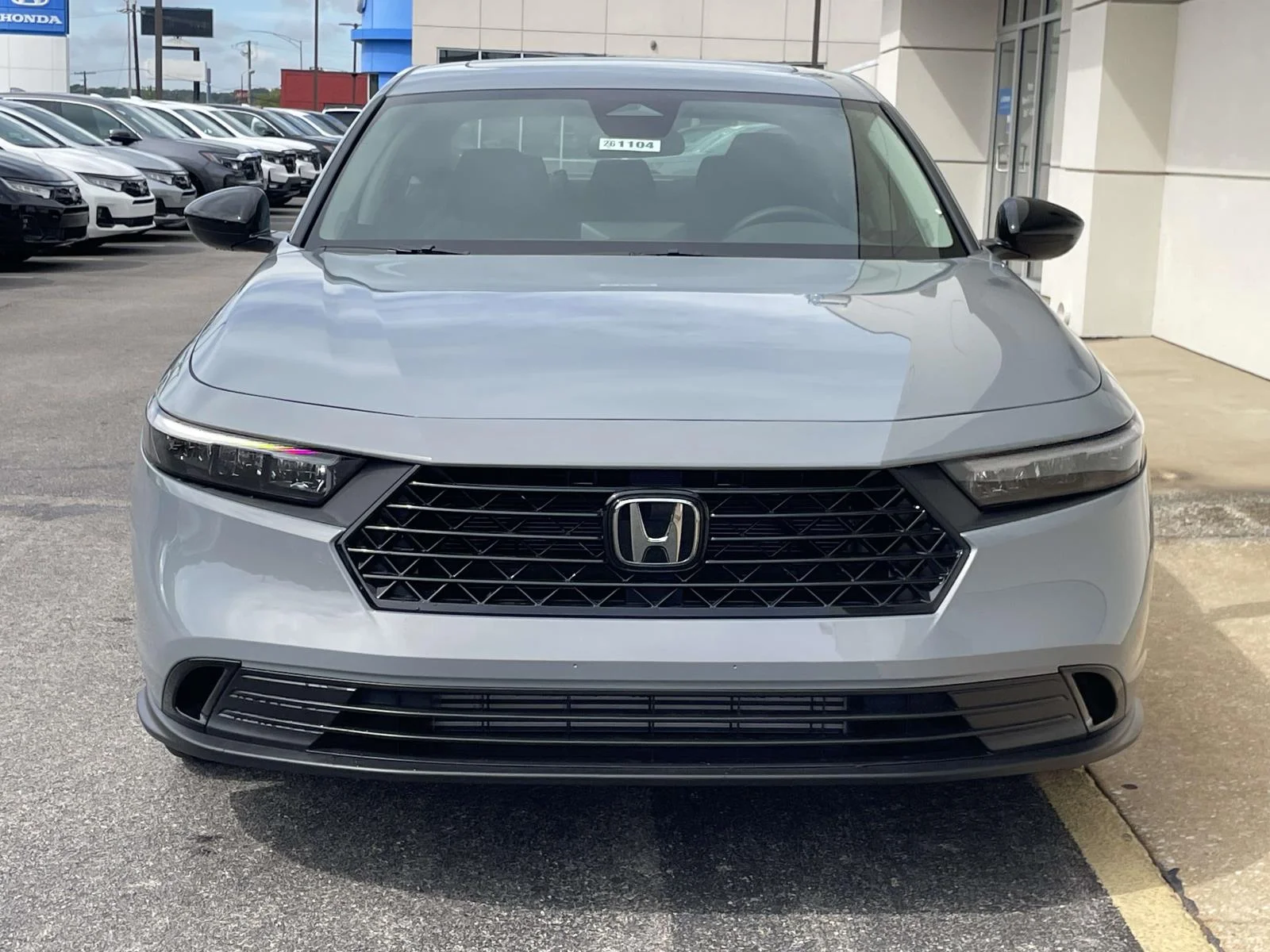 New 2026 Urban Gray Pearl Honda SE CVT image 4