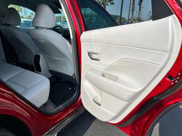 2026 Hyundai Kona SEL Premium - Photo 19