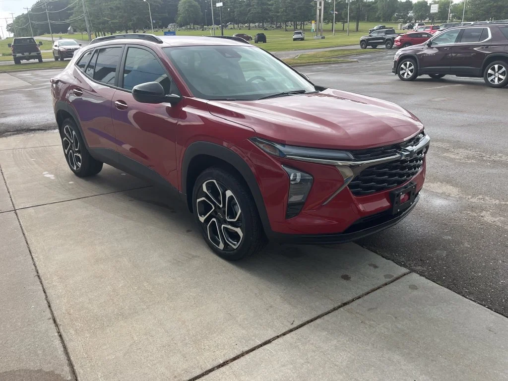2026 Chevrolet Trax RS - Photo 3