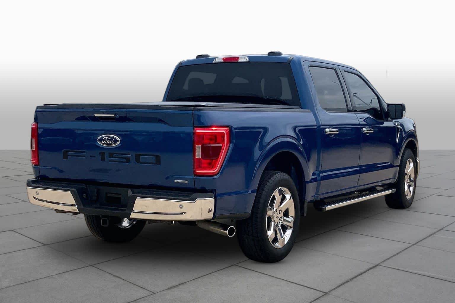 Used 2023 Atlas Blue Ford XLT image 12