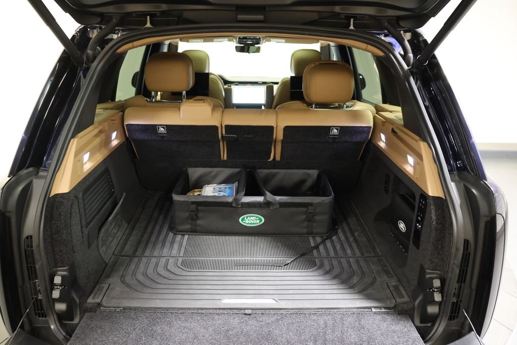 Used 2023 Portofino Blue Metallic Land Rover Autobiography image 48