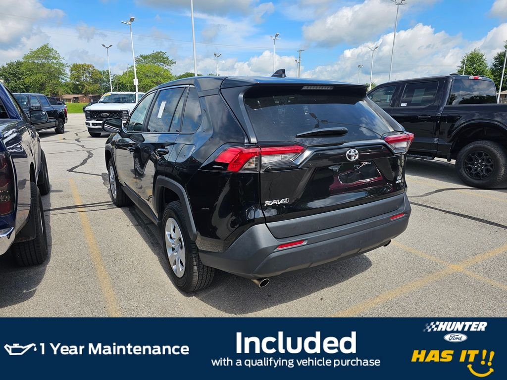 Used 2025 Midnight Black Metallic Toyota LE image 8