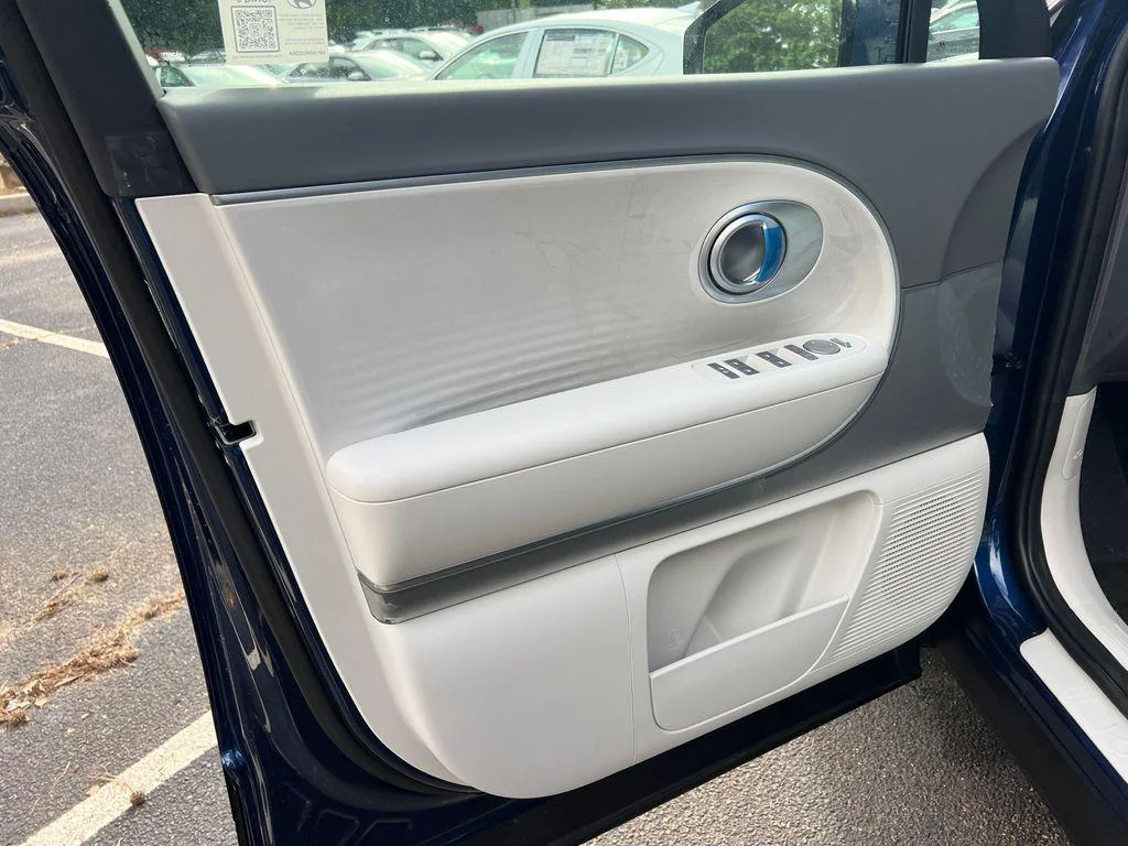 2026 Hyundai IONIQ 9 SE - Photo 31
