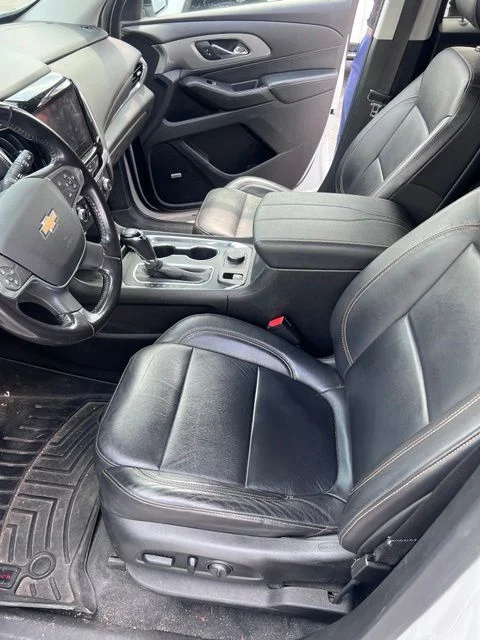 Used 2020 White Chevrolet 3LT image 3