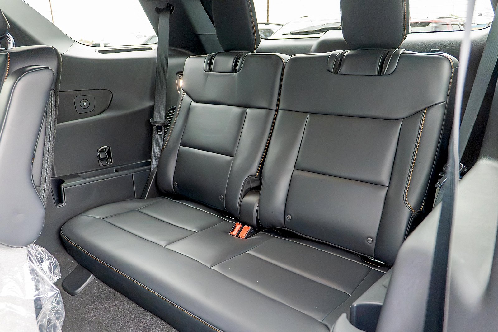 2026 Ford Explorer Tremor - Photo 9