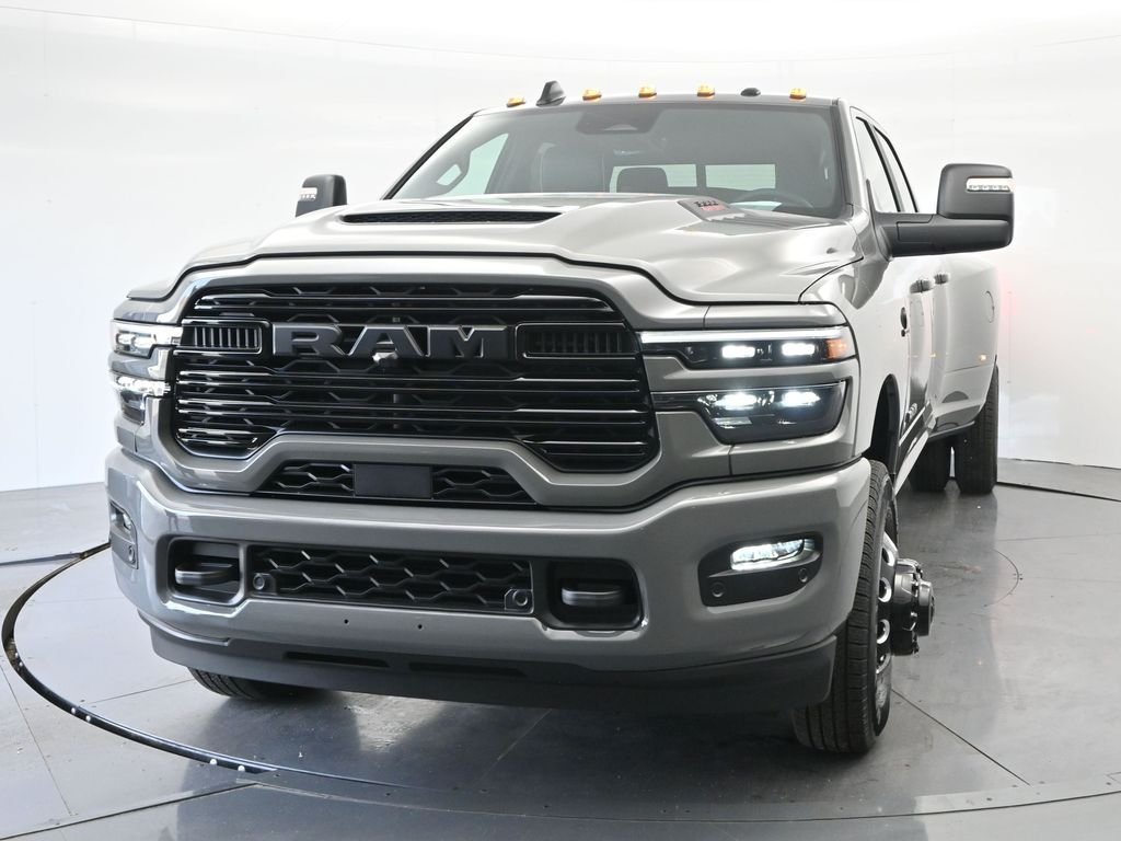 New 2026 Ceramic Gray Clear-Coat Exterior Paint RAM Laramie image 2