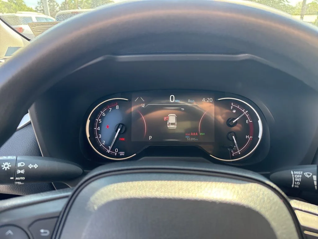 Used 2024 Silver Toyota XLE image 24