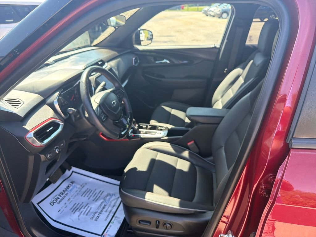 Used 2023 Red Chevrolet RS image 13