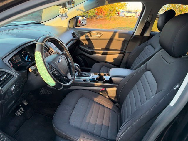 Used 2016  Ford SE image 6