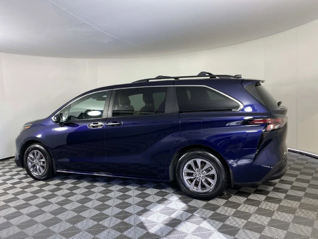 Used 2024 Blueprint Toyota XLE image 5