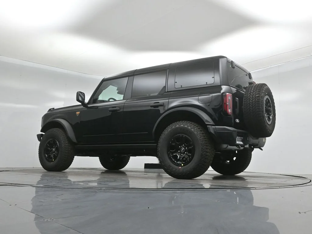 New 2026 Shadow Black Ford Badlands image 50