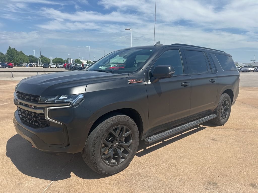 2022 Chevrolet Suburban 4WD 1500 Z71's photo