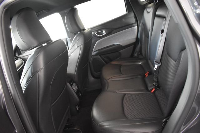 Used 2024 Gray Jeep Latitude image 19