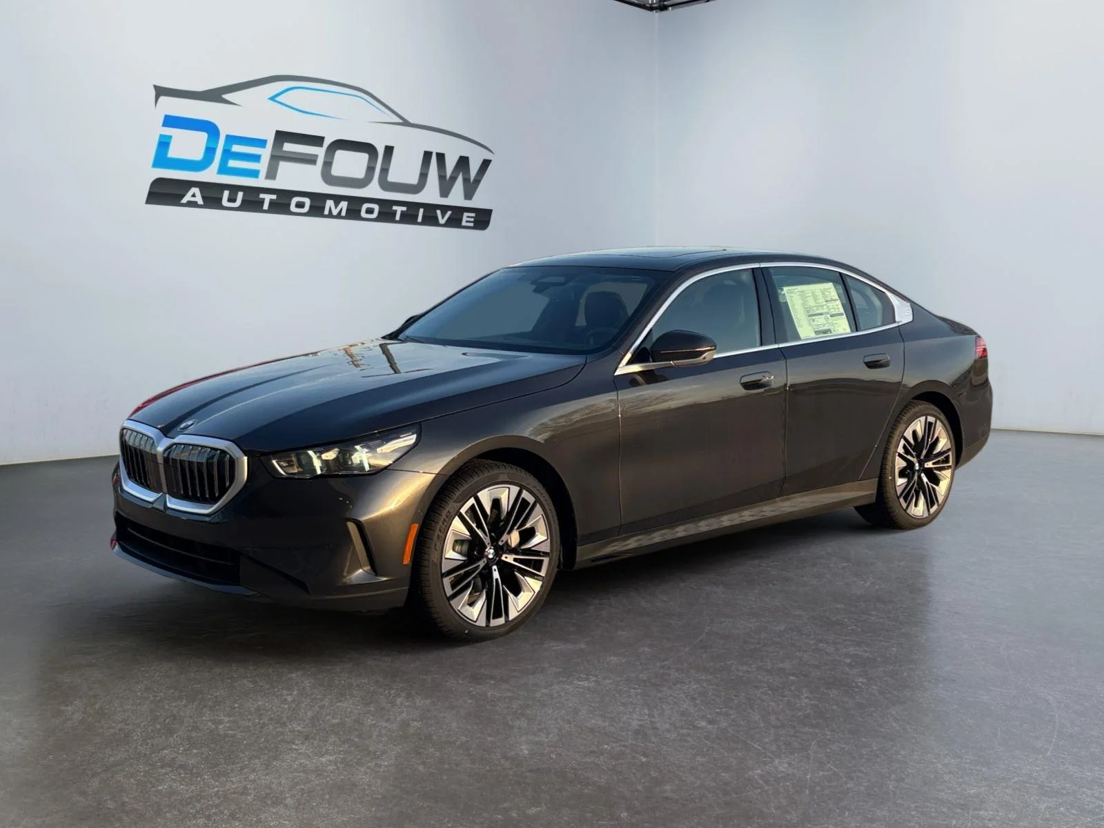 2026 BMW 5 Series 530i - Photo 7