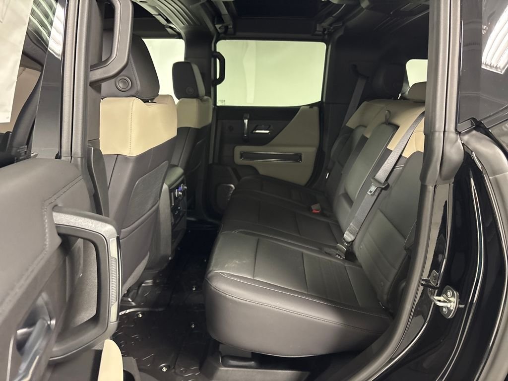 Used 2026 Black GMC 2X image 33