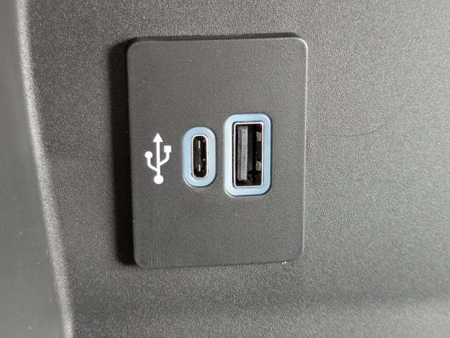 New 2026 Oxford White Ford F-250® XLT image 22