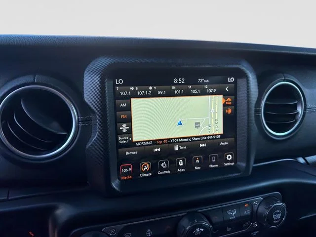 Used 2020 Black Jeep Overland image 22